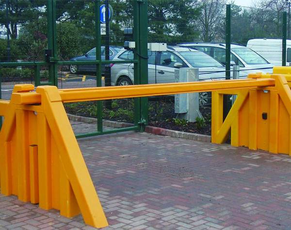Anti Crash Boom Barrier